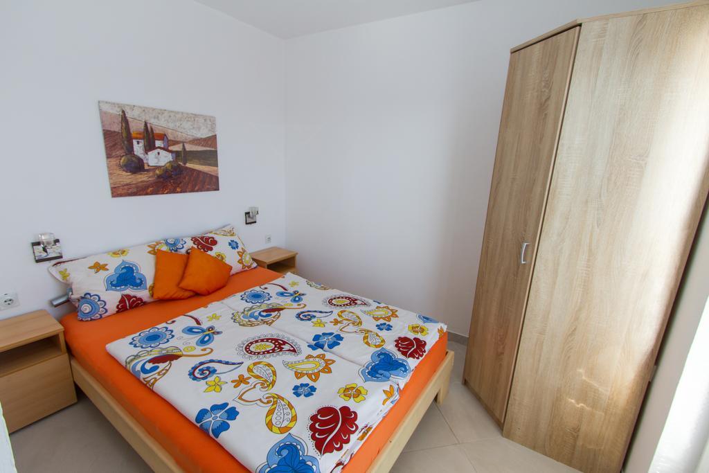 Guesthouse Oaza Emi Dobra Voda Dış mekan fotoğraf